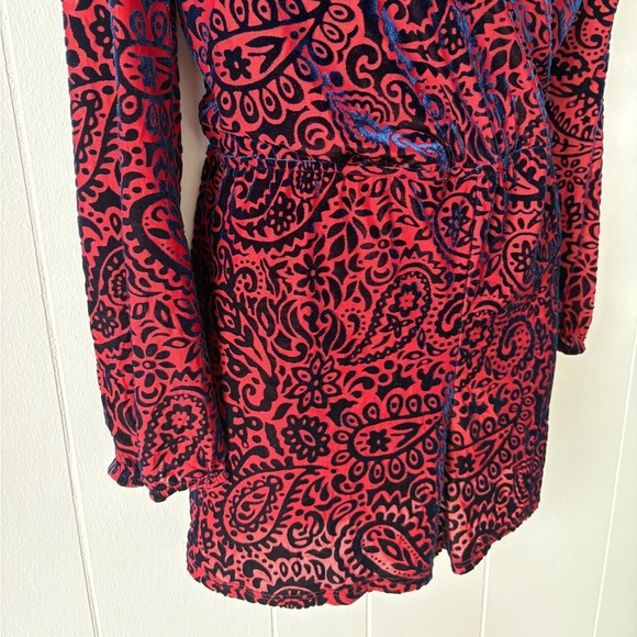 Honey Punch Burnout Velvet Paisley Faux Wrap Romper | Size Small - Picture 6 of 7